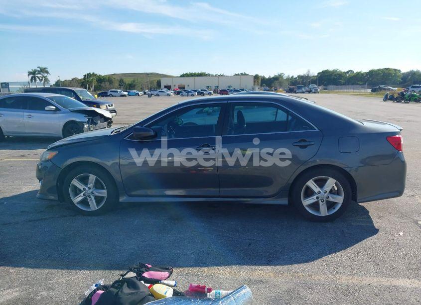 Photo 14 of 2012 Toyota Camry SE (VIN 4T1BF1FK8CU079254)