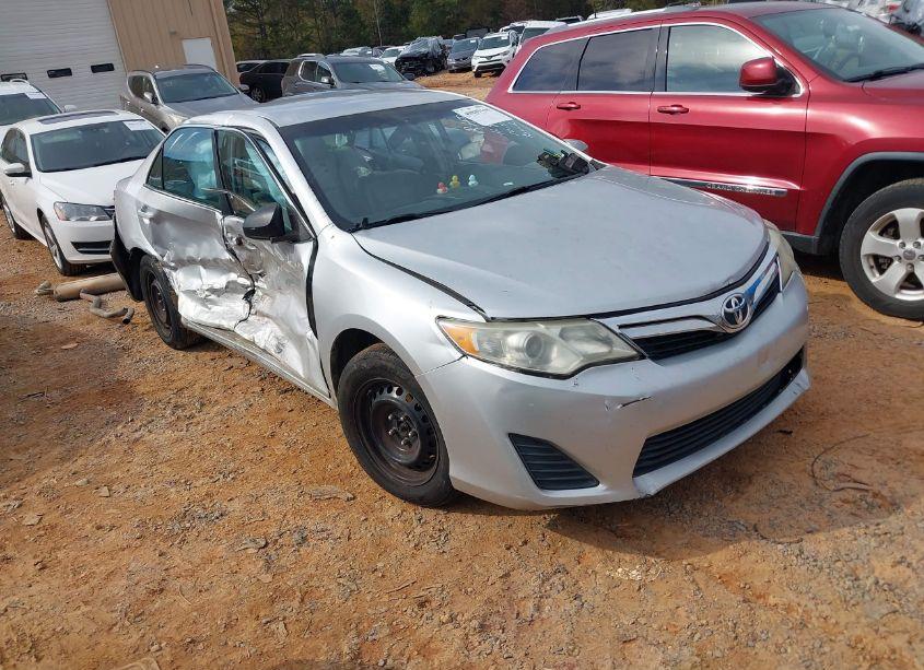 2012 Toyota Camry LE (VIN 4T1BF1FK8CU094904) main photo