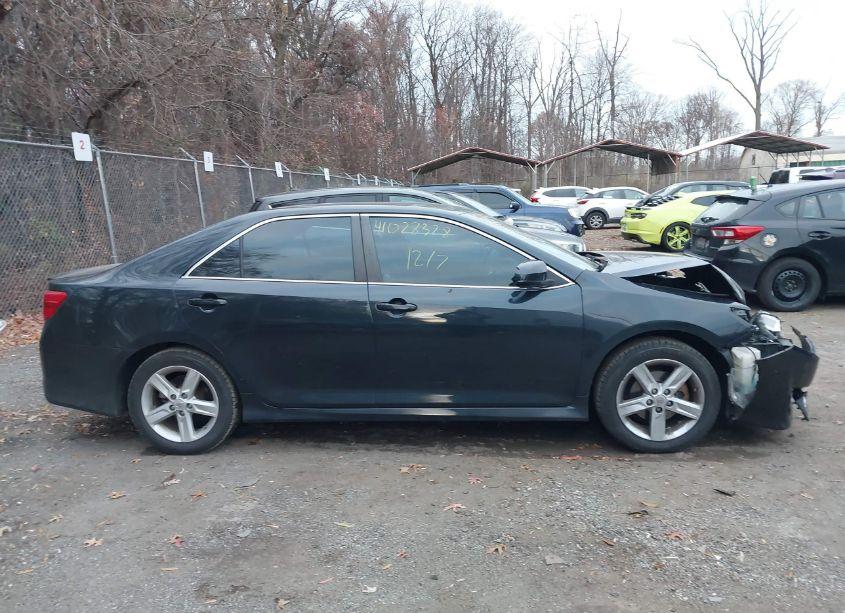Photo 13 of 2012 Toyota Camry SE (VIN 4T1BF1FK8CU105240)