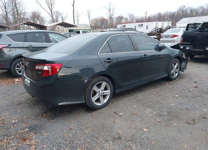 Photo 4 of 2012 Toyota Camry SE (VIN 4T1BF1FK8CU105240)