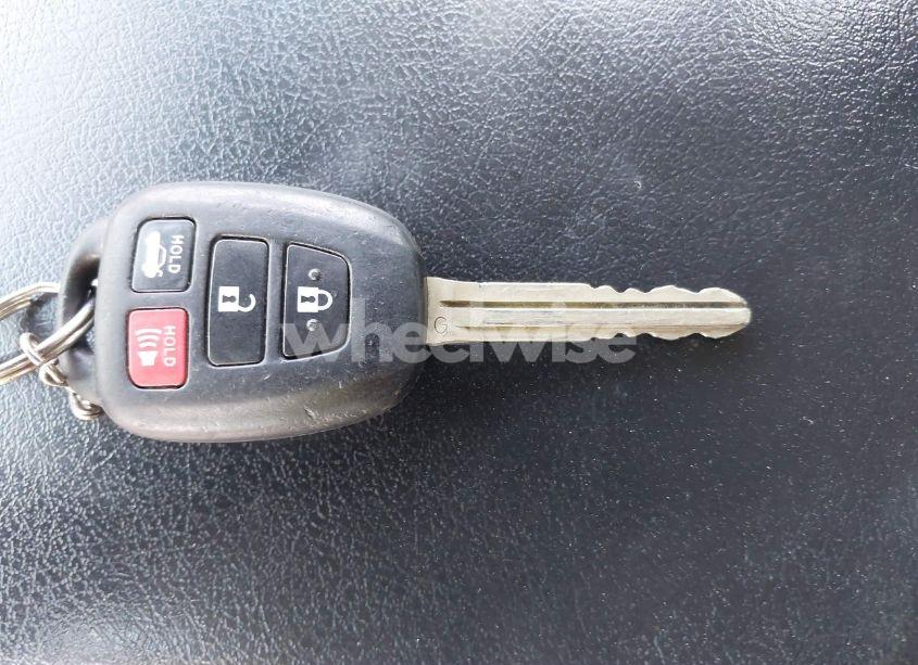 Photo 11 of 2012 Toyota Camry SE (VIN 4T1BF1FK8CU106713)