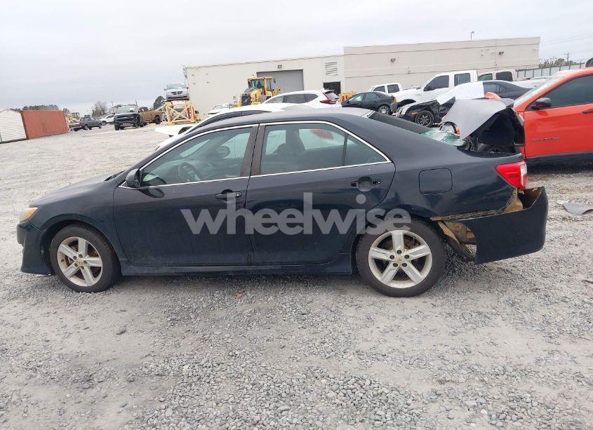 Photo 13 of 2012 Toyota Camry SE (VIN 4T1BF1FK8CU110633)