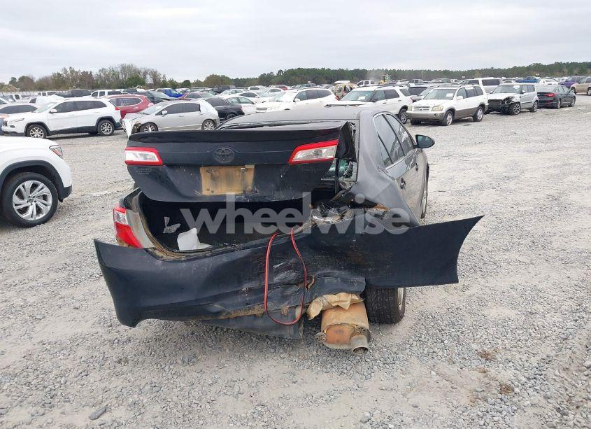 Photo 15 of 2012 Toyota Camry SE (VIN 4T1BF1FK8CU110633)