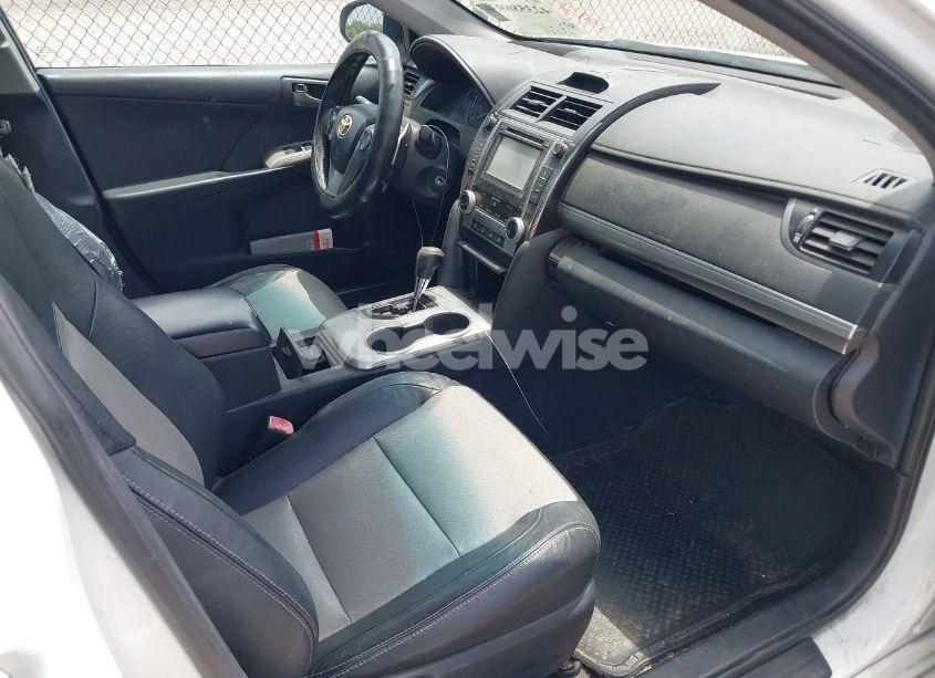 Photo 5 of 2012 Toyota Camry SE (VIN 4T1BF1FK8CU111555)