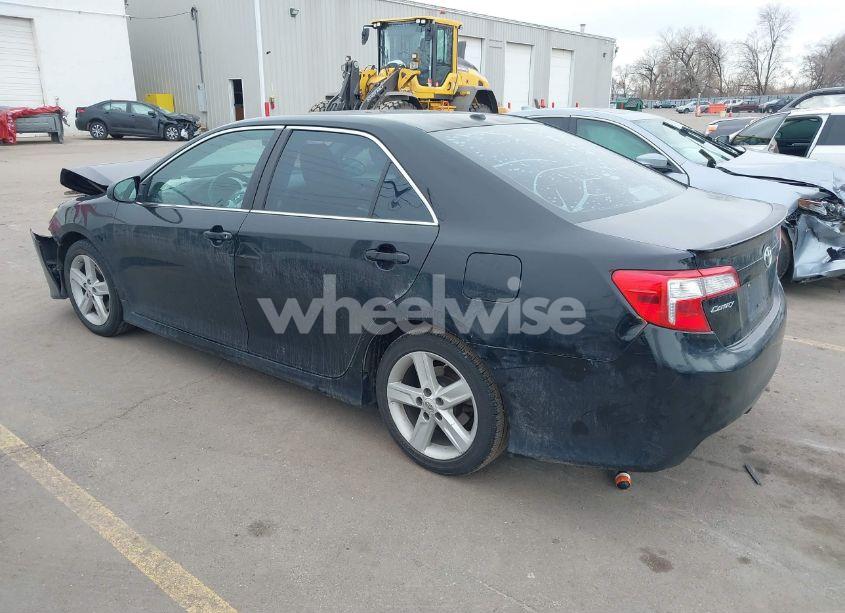 Photo 3 of 2012 Toyota Camry SE (VIN 4T1BF1FK8CU114505)