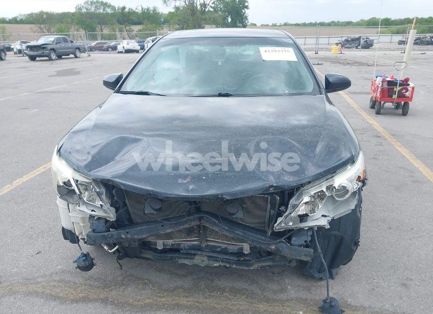 Photo 12 of 2012 Toyota Camry SE (VIN 4T1BF1FK8CU115752)