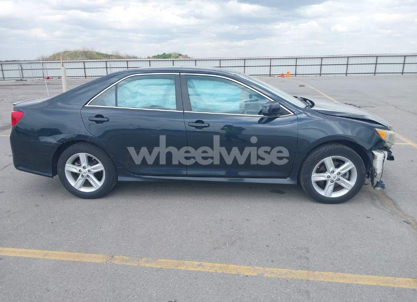 Photo 13 of 2012 Toyota Camry SE (VIN 4T1BF1FK8CU115752)