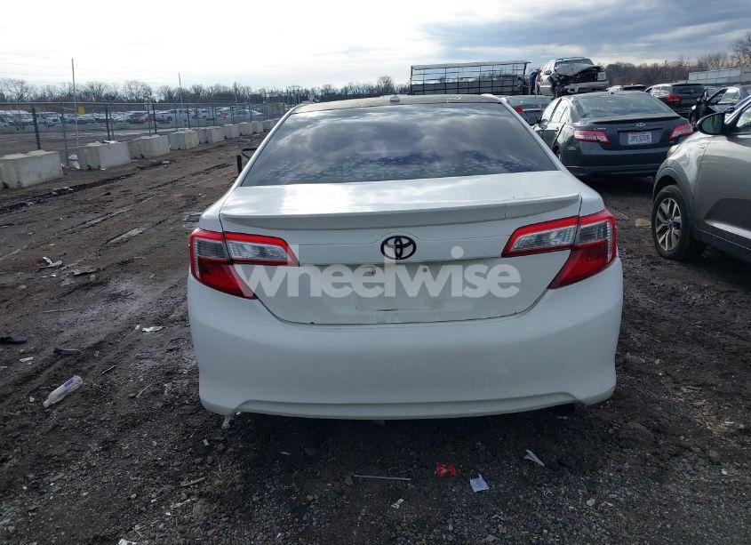 Photo 16 of 2012 Toyota Camry SE (VIN 4T1BF1FK8CU141851)