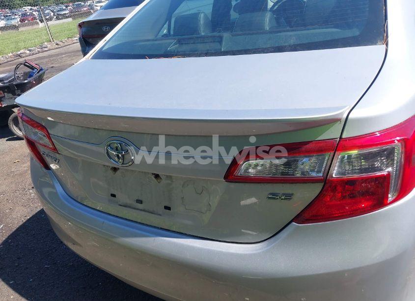 Photo 16 of 2012 Toyota Camry SE (VIN 4T1BF1FK8CU142966)