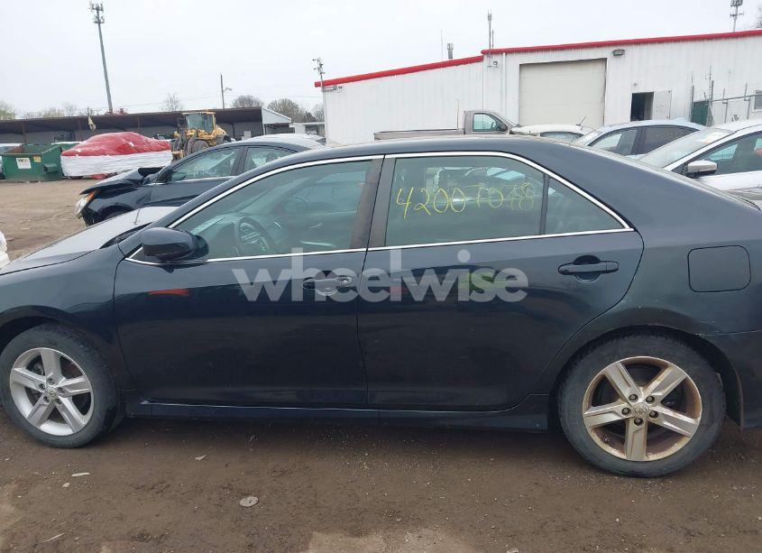 Photo 15 of 2012 Toyota Camry SE (VIN 4T1BF1FK8CU145821)