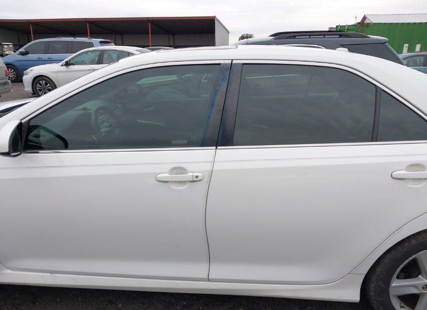 Photo 14 of 2012 Toyota Camry SE (VIN 4T1BF1FK8CU147357)