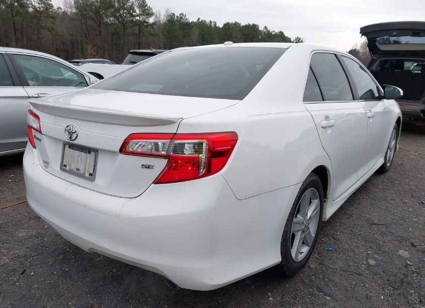 Photo 4 of 2012 Toyota Camry SE (VIN 4T1BF1FK8CU147357)