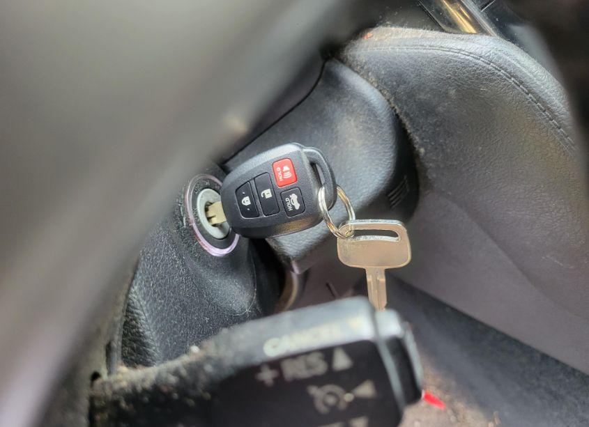 Photo 11 of 2012 Toyota Camry SE/LE/XLE (VIN 4T1BF1FK8CU166023)