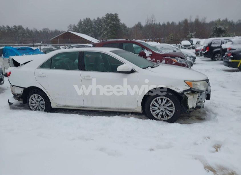 Photo 13 of 2012 Toyota Camry LE (VIN 4T1BF1FK8CU171402)