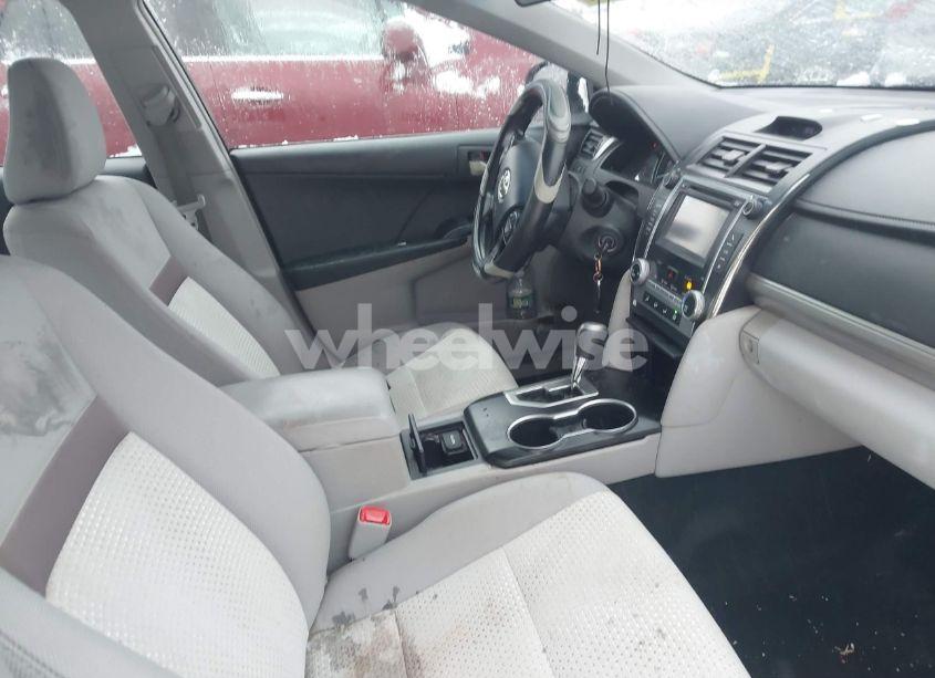 Photo 5 of 2012 Toyota Camry LE (VIN 4T1BF1FK8CU171402)