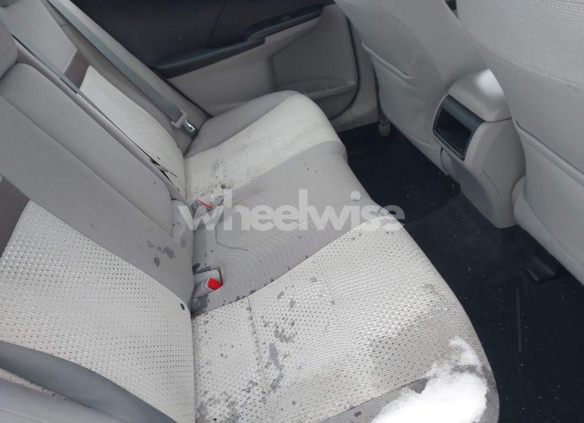 Photo 8 of 2012 Toyota Camry LE (VIN 4T1BF1FK8CU171402)