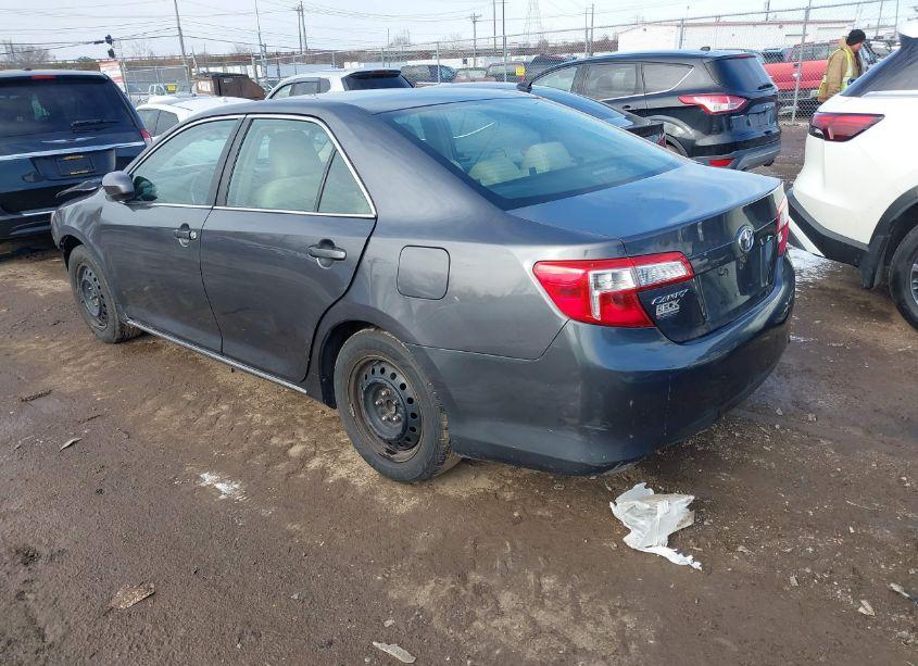 Photo 3 of 2012 Toyota Camry LE (VIN 4T1BF1FK8CU171495)