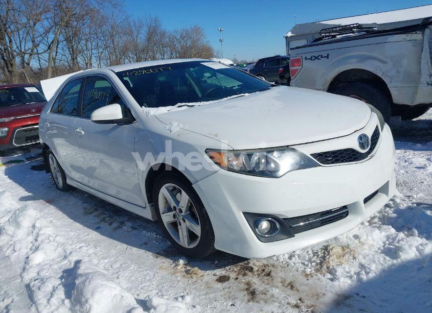 2012 Toyota Camry SE (VIN 4T1BF1FK8CU191794) main photo