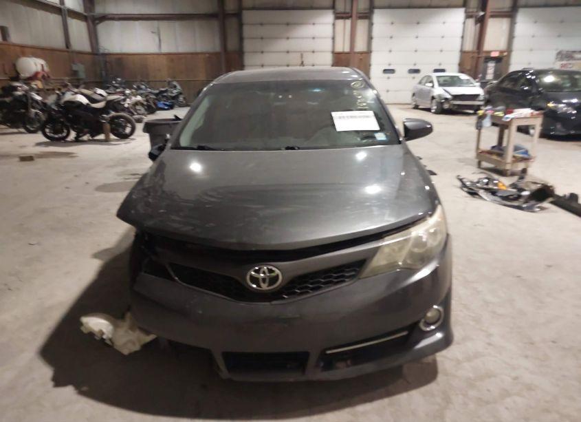 Photo 13 of 2012 Toyota Camry SE (VIN 4T1BF1FK8CU502737)