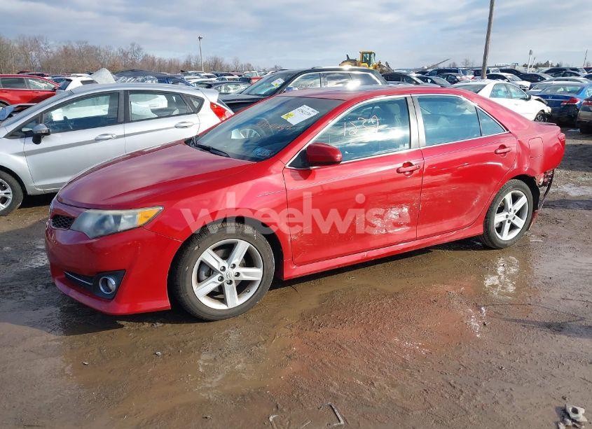 Photo 2 of 2012 Toyota Camry SE (VIN 4T1BF1FK8CU506884)