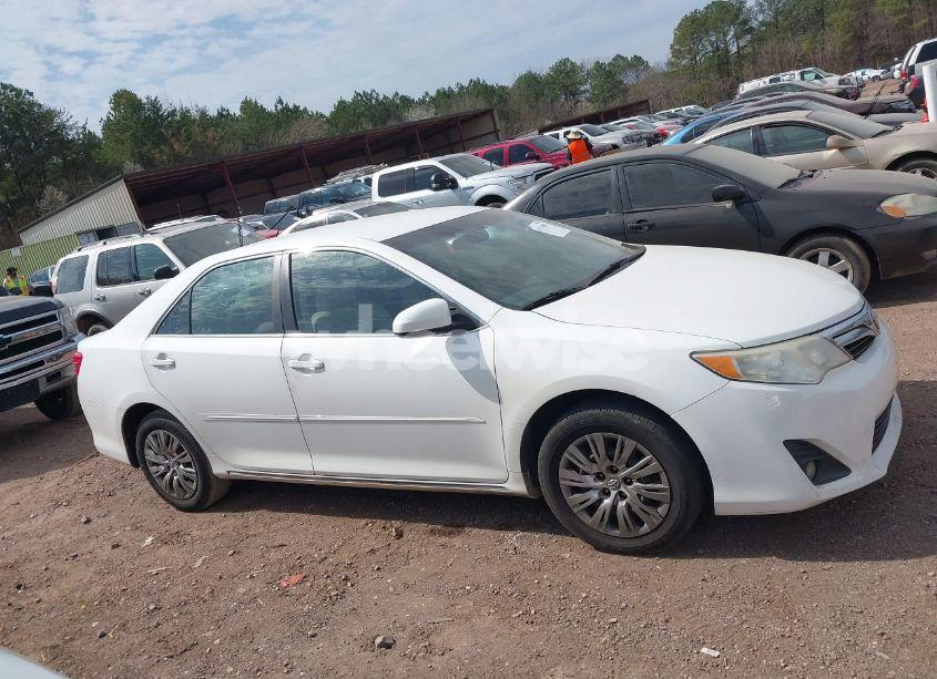 Photo 13 of 2012 Toyota Camry LE (VIN 4T1BF1FK8CU525483)