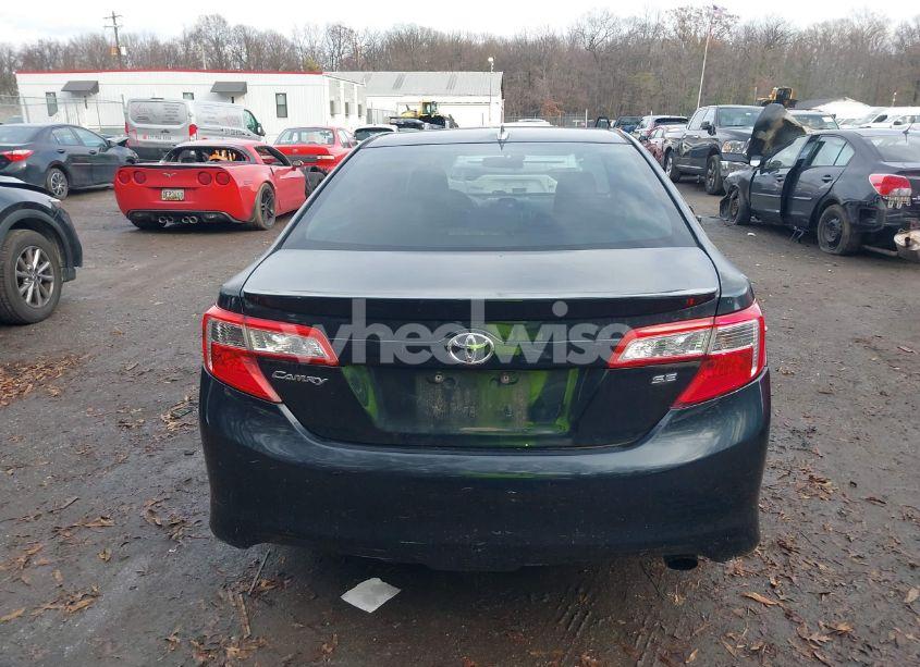Photo 16 of 2012 Toyota Camry SE (VIN 4T1BF1FK8CU536130)