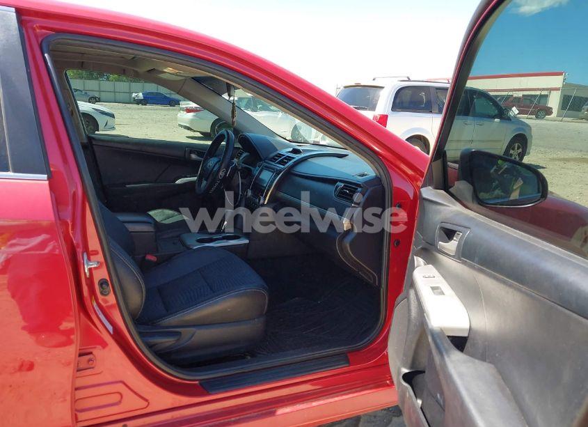 Photo 5 of 2012 Toyota Camry SE (VIN 4T1BF1FK8CU551968)