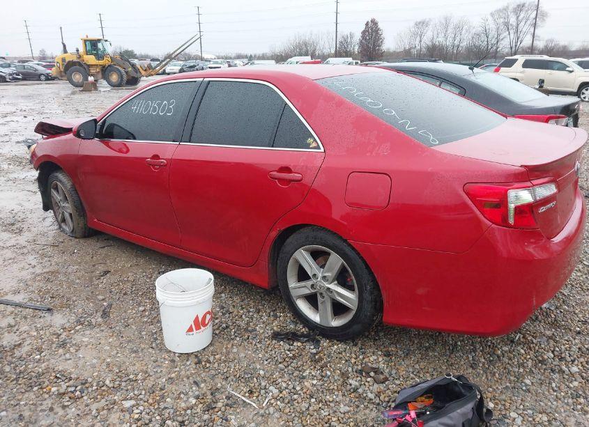 Photo 3 of 2012 Toyota Camry SE (VIN 4T1BF1FK8CU560928)