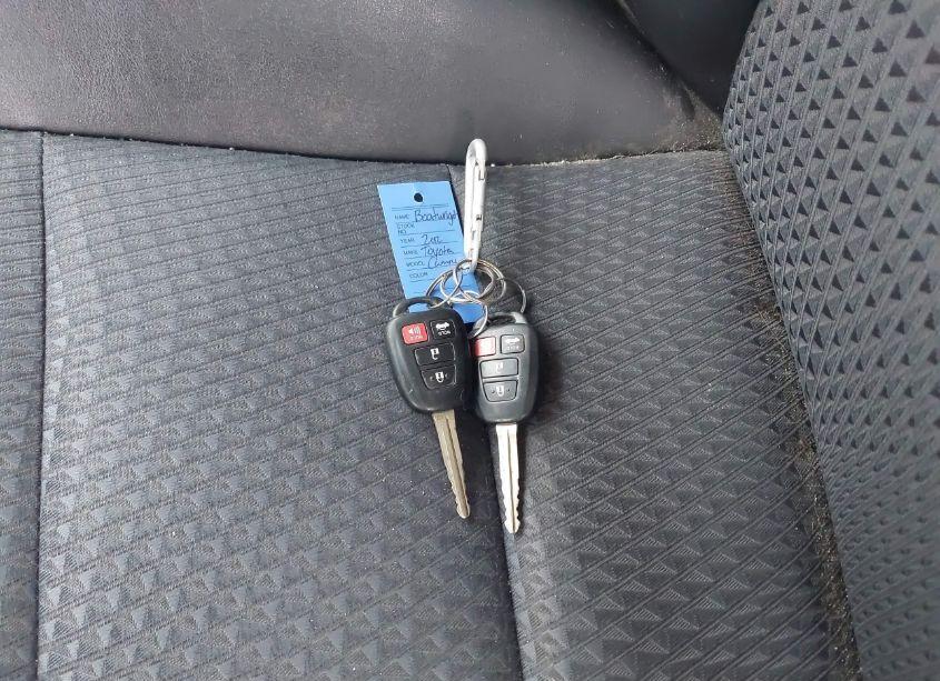 Photo 11 of 2012 Toyota Camry SE (VIN 4T1BF1FK8CU567121)