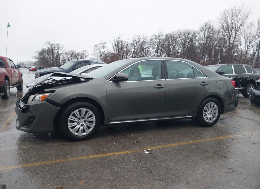 Photo 14 of 2012 Toyota Camry LE (VIN 4T1BF1FK8CU568009)