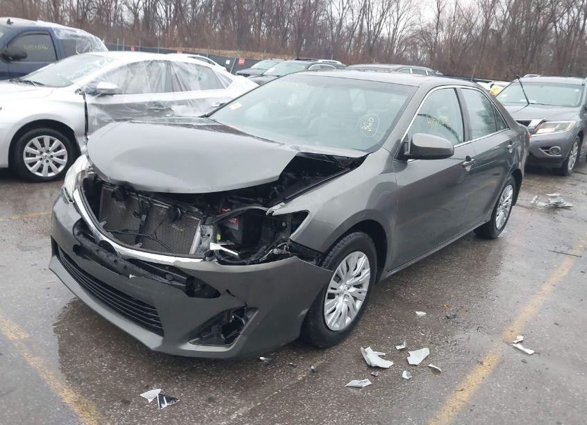 Photo 2 of 2012 Toyota Camry LE (VIN 4T1BF1FK8CU568009)