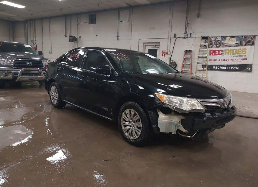 2012 Toyota Camry LE (VIN 4T1BF1FK8CU588888) main photo