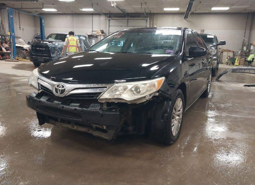 Photo 6 of 2012 Toyota Camry LE (VIN 4T1BF1FK8CU588888)