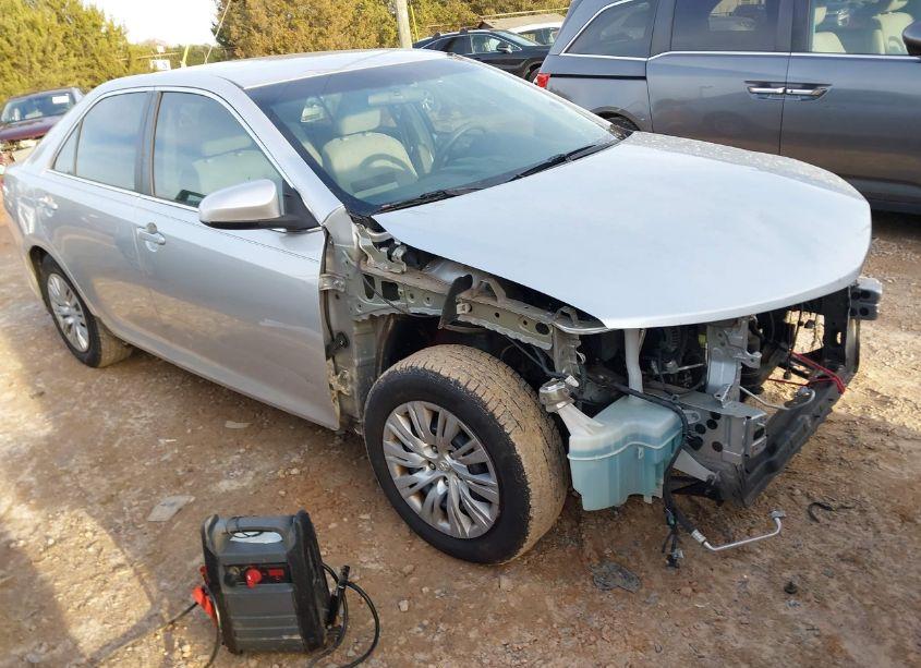 2012 Toyota Camry LE (VIN 4T1BF1FK8CU636275) main photo