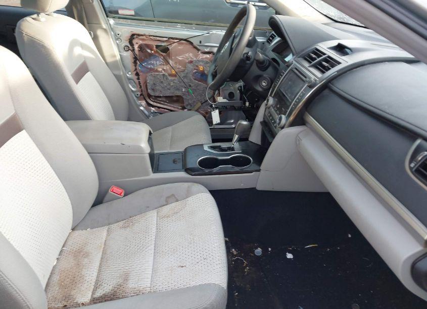 Photo 5 of 2012 Toyota Camry LE (VIN 4T1BF1FK8CU636275)