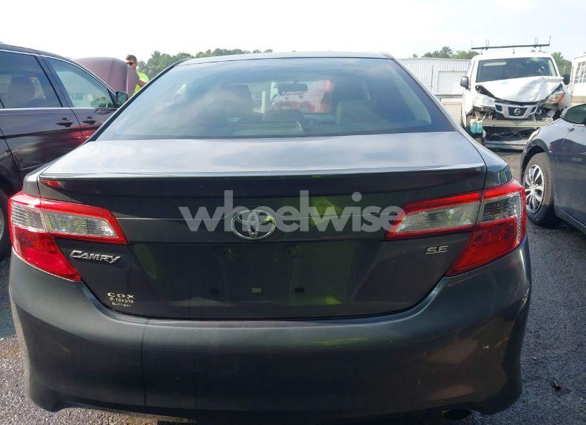 Photo 16 of 2013 Toyota Camry SE (VIN 4T1BF1FK8DU212158)