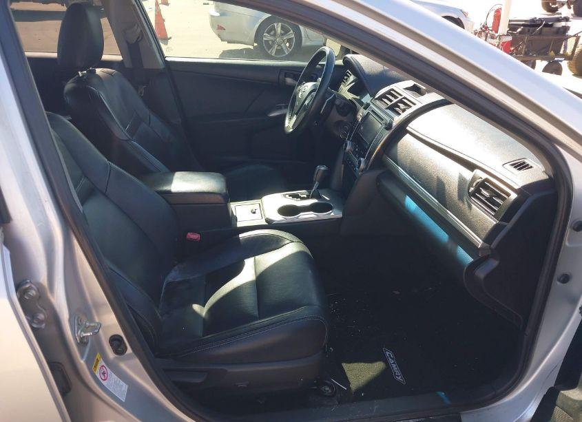 Photo 5 of 2013 Toyota Camry SE (VIN 4T1BF1FK8DU213603)