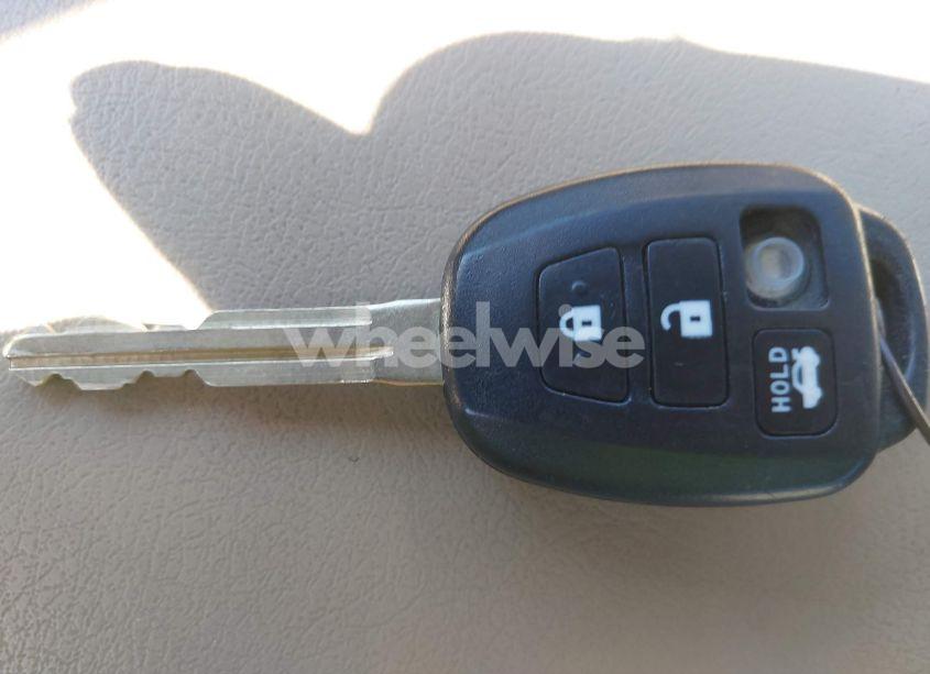 Photo 11 of 2013 Toyota Camry LE (VIN 4T1BF1FK8DU227730)