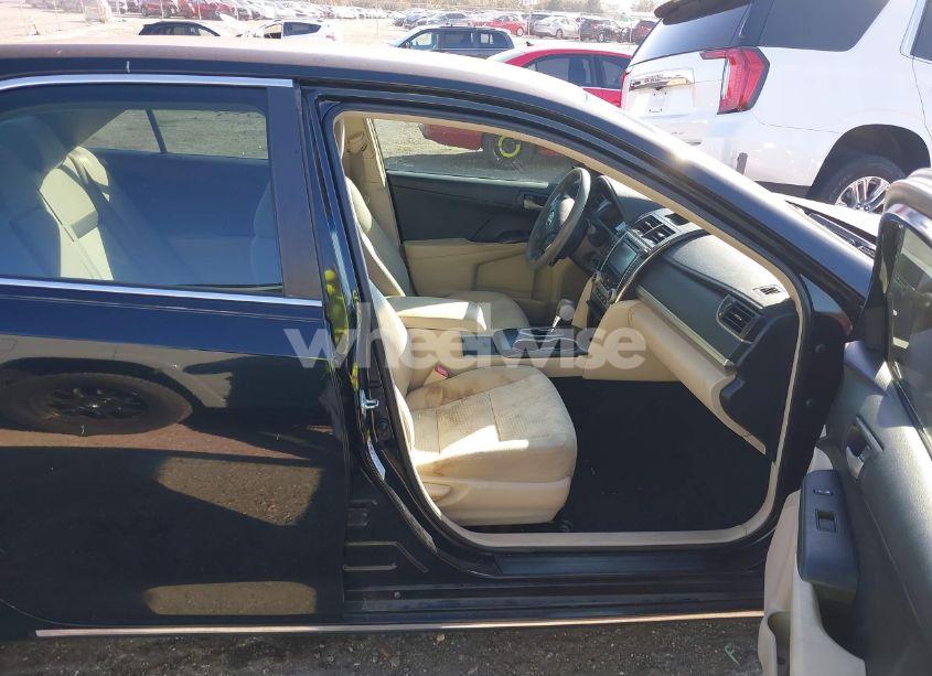 Photo 5 of 2013 Toyota Camry LE (VIN 4T1BF1FK8DU227730)