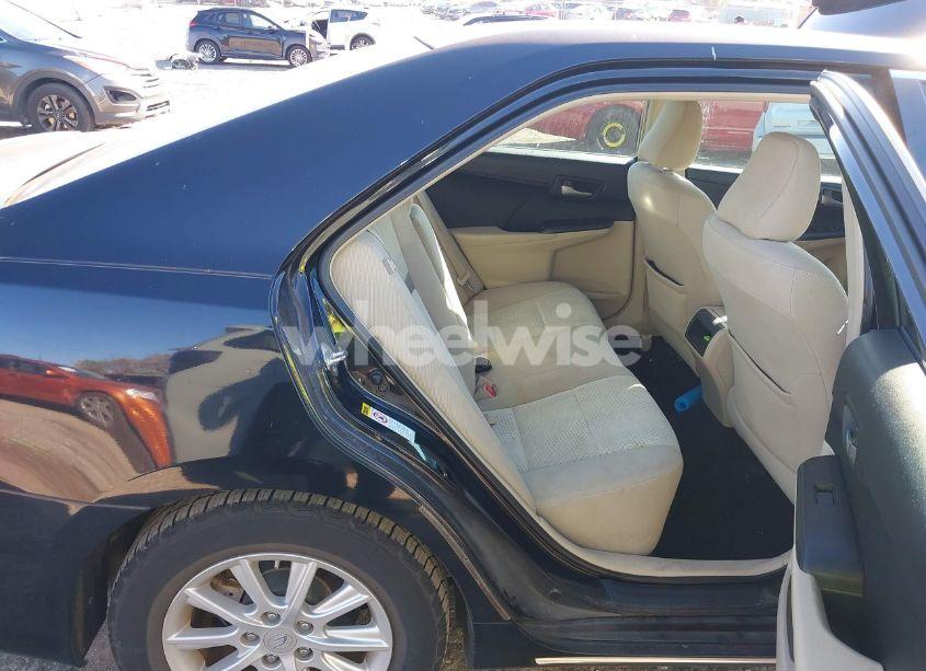 Photo 8 of 2013 Toyota Camry LE (VIN 4T1BF1FK8DU227730)