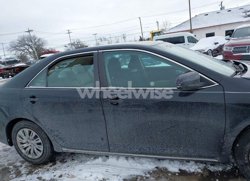 Photo 13 of 2013 Toyota Camry LE (VIN 4T1BF1FK8DU248187)