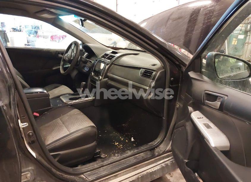 Photo 5 of 2013 Toyota Camry SE (VIN 4T1BF1FK8DU260453)