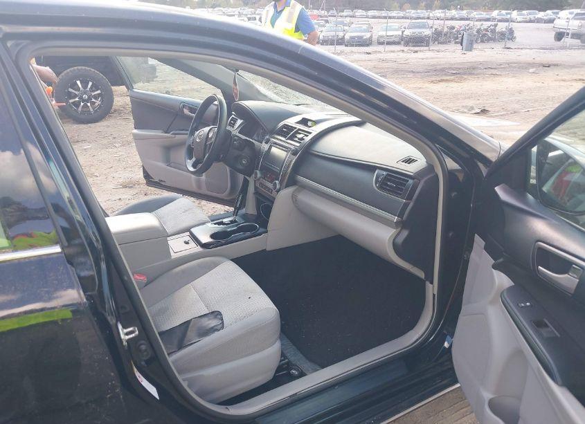 Photo 5 of 2013 Toyota Camry LE (VIN 4T1BF1FK8DU277186)