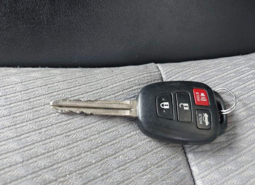 Photo 11 of 2013 Toyota Camry SE (VIN 4T1BF1FK8DU283974)