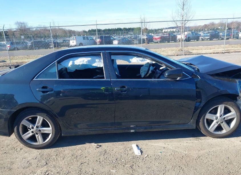 Photo 14 of 2013 Toyota Camry SE (VIN 4T1BF1FK8DU658018)