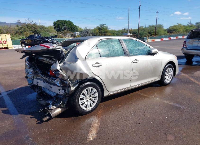 Photo 4 of 2013 Toyota Camry LE (VIN 4T1BF1FK8DU661176)