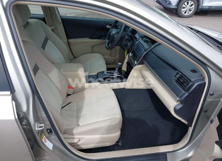 Photo 5 of 2013 Toyota Camry LE (VIN 4T1BF1FK8DU661176)