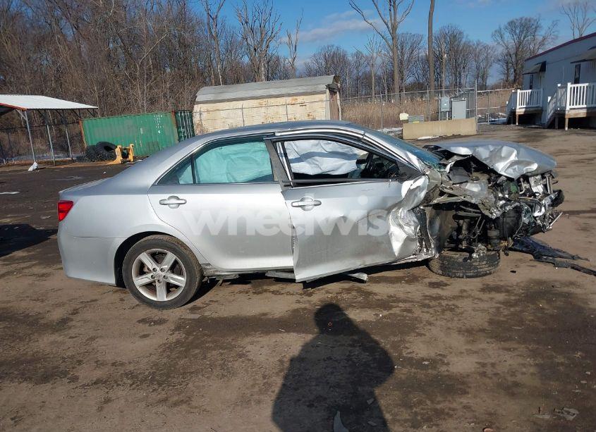 Photo 13 of 2013 Toyota Camry SE (VIN 4T1BF1FK8DU671674)