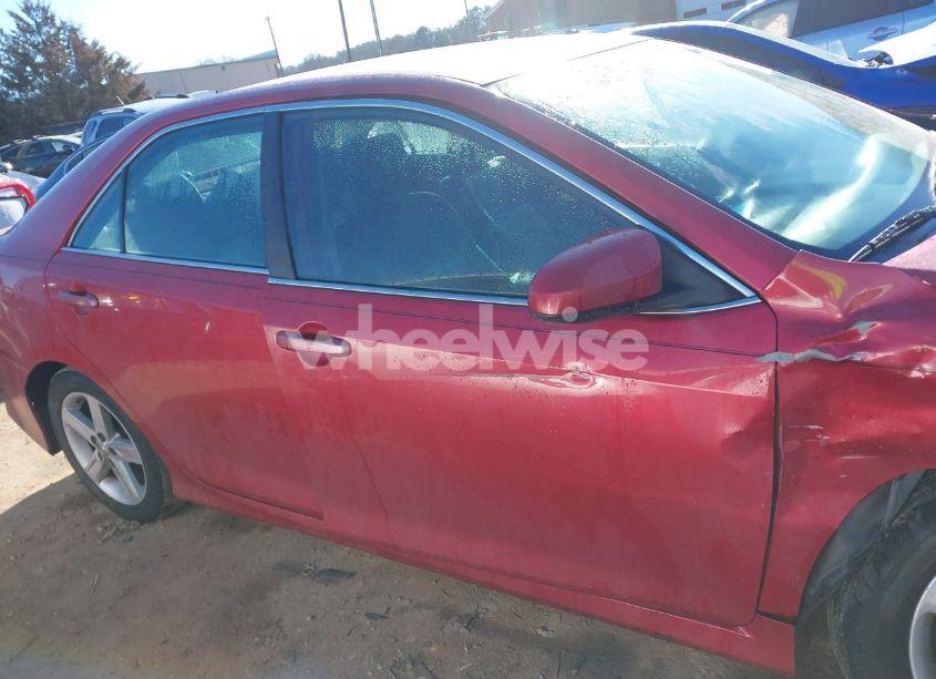 Photo 13 of 2013 Toyota Camry SE (VIN 4T1BF1FK8DU676096)