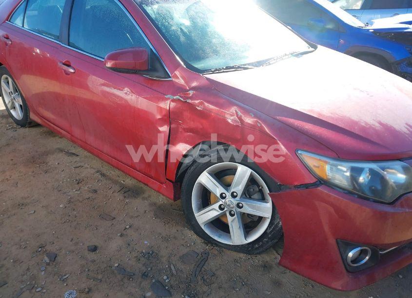 Photo 6 of 2013 Toyota Camry SE (VIN 4T1BF1FK8DU676096)